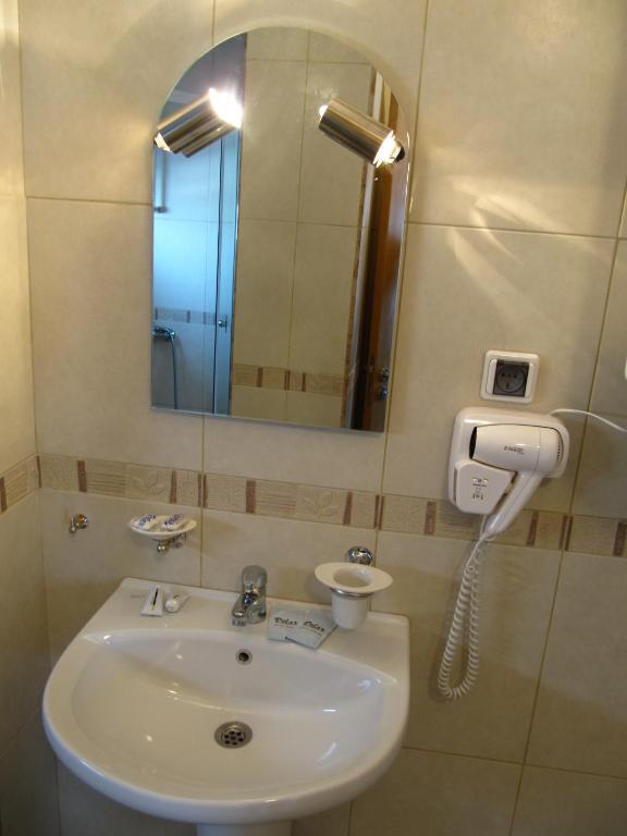 Aquilon Hotel & Thermal Pools Banya  Chambre photo